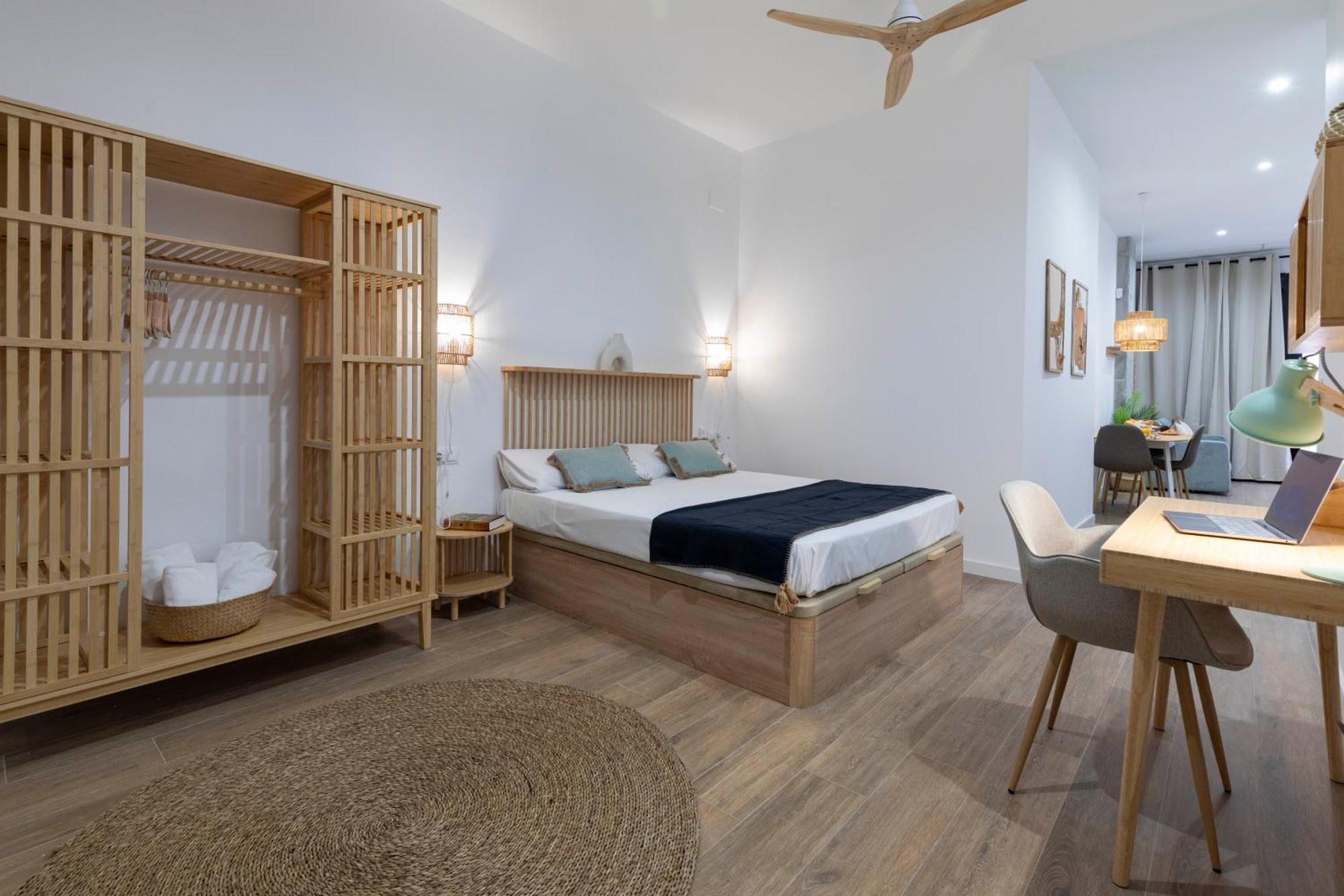 Travel Habitat Mediterranean Suites バレンシア エクステリア 写真