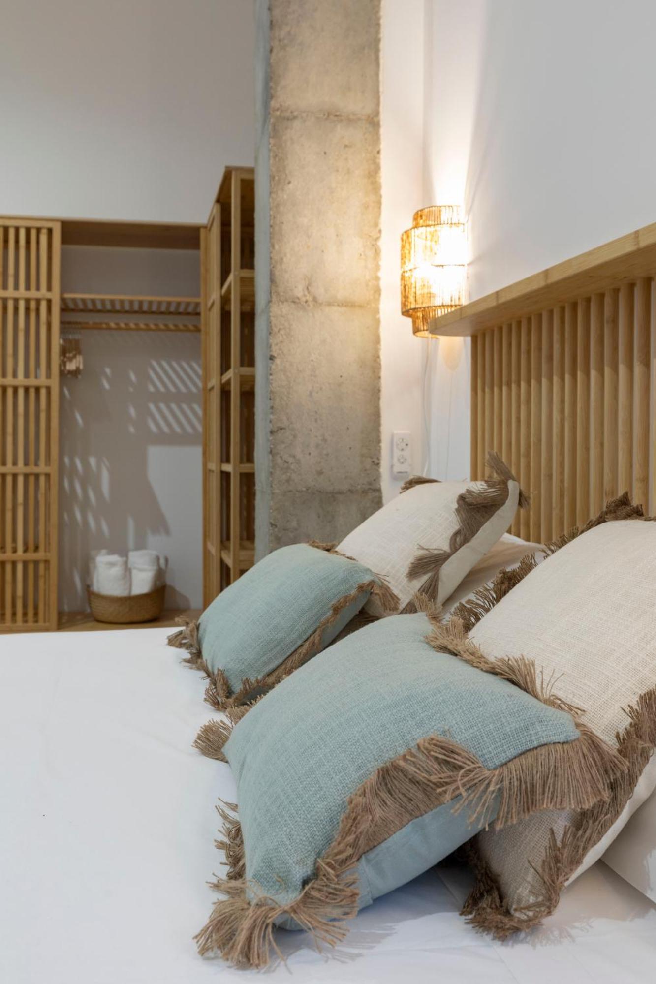 Travel Habitat Mediterranean Suites バレンシア エクステリア 写真
